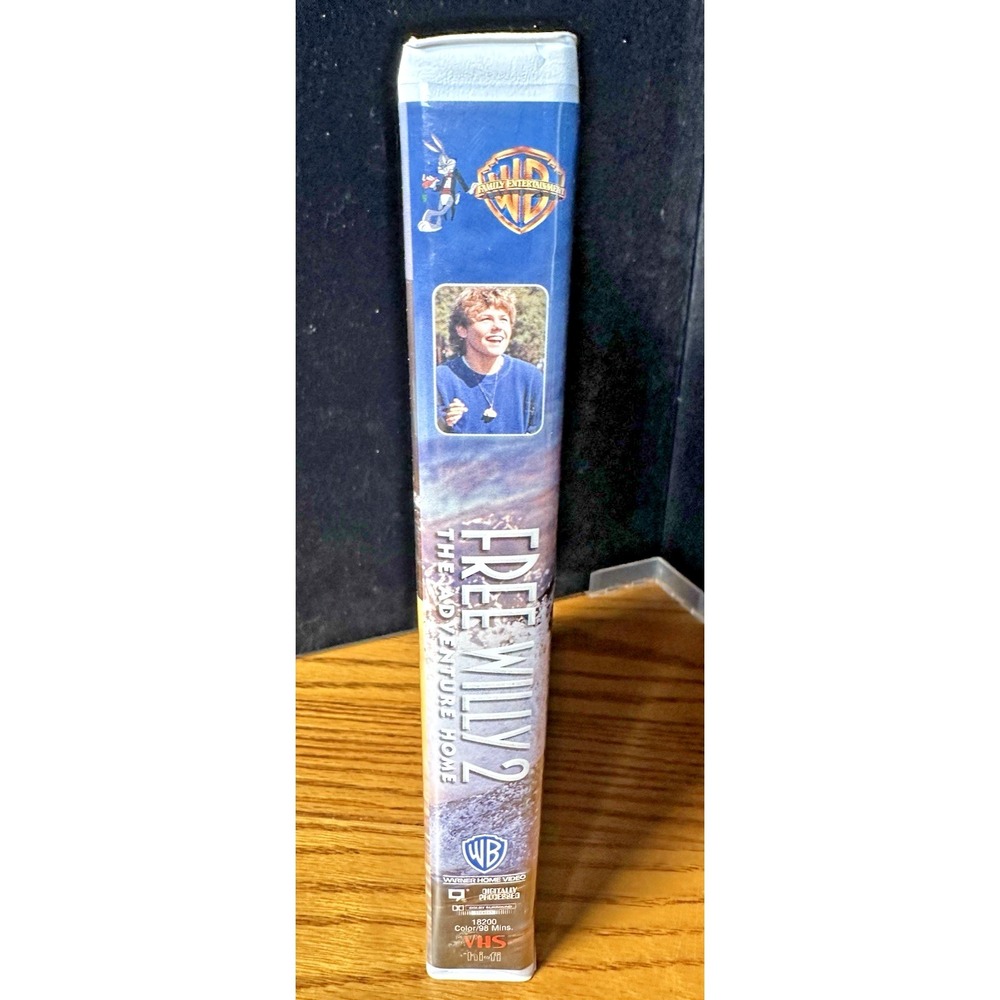 Free Willy 1, 2, & 3 VHS Clamshell VHS Tapes Tested And Work Great! - Picture 10 of 16
